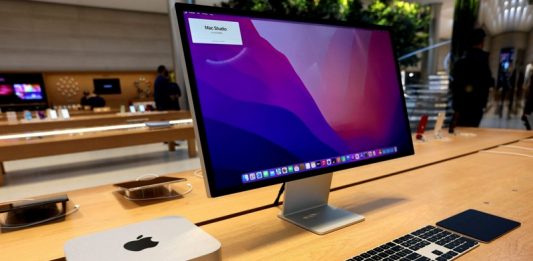 Apple: «Ξεκίνησαν» οι δοκιμές νέων Mac με επεξεργαστές νέας γενιάς M2