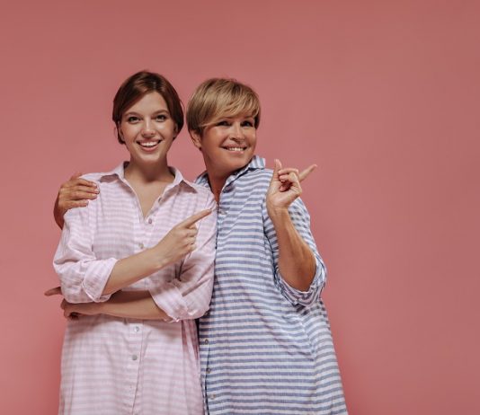 ‘Ερευνα: 53χρονη γυναίκα με επιδερμικά κύτταρα 23χρονης χάρη σε μέθοδο αντιγήρανσης των κυττάρων!