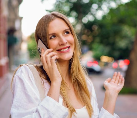 Έρευνα: Οι χρήστες κινητού τηλεφώνου δεν έχουν αυξημένο κίνδυνο καρκίνου στον εγκέφαλο