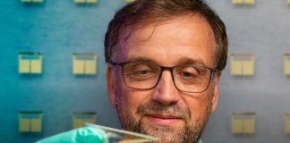 Αυτή είναι η μικρότερη μπαταρία στον κόσμο