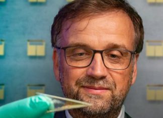 Αυτή είναι η μικρότερη μπαταρία στον κόσμο