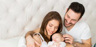 Πώς ένας μπαμπάς μπορεί να βοηθήσει την κατάσταση με ένα νεογέννητο στο σπίτι;